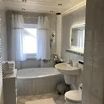Gaestehaus Walter ゲストハウス アイゼンベルク